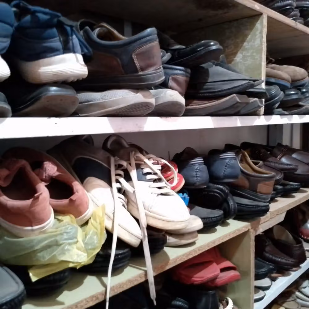 Shoes organized by type for distribution