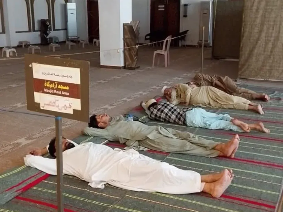 Masjid Araam Gah community rest facility