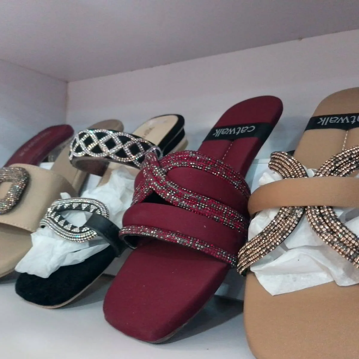 Masjid Free Shoes Store - img2